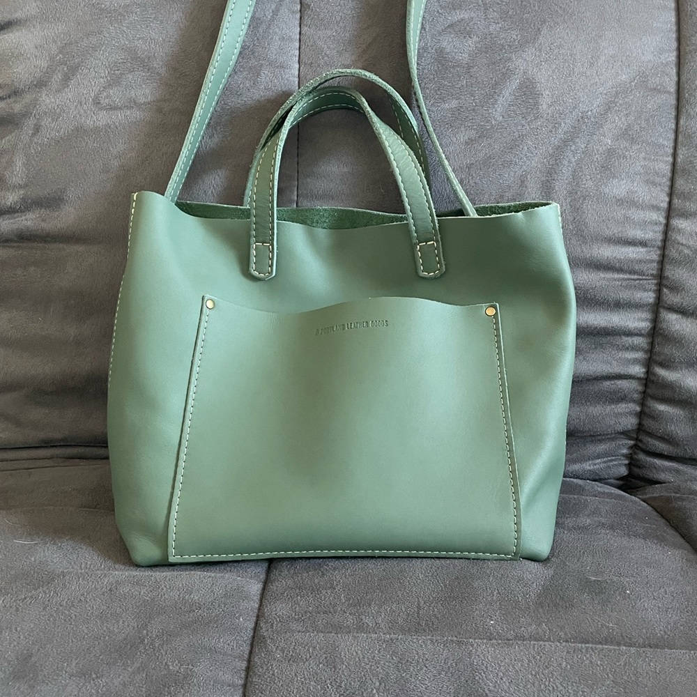 Portland Leather Medium Crossbody Bag in Sage